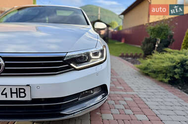 Седан Volkswagen Passat 2016 в 