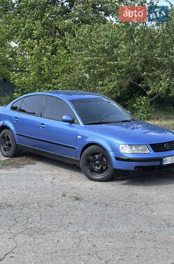 Седан Volkswagen Passat 1999 в Полтаве