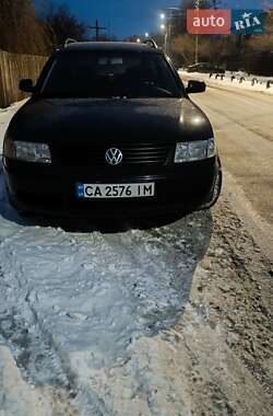 Универсал Volkswagen Passat 1999 в 