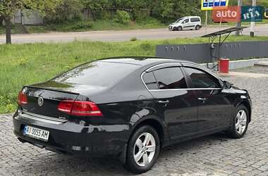 Седан Volkswagen Passat 2012 в 
