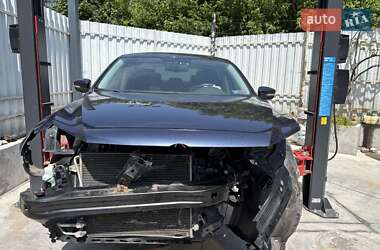 Седан Volkswagen Passat 2012 в 