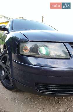 Седан Volkswagen Passat 1999 в 