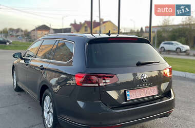 Универсал Volkswagen Passat 2020 в 