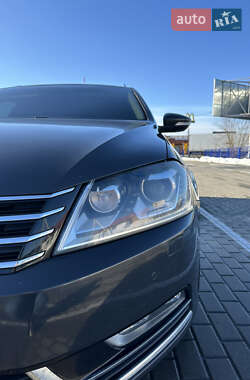 Универсал Volkswagen Passat 2011 в 