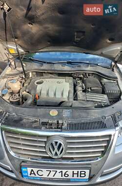 Универсал Volkswagen Passat 2008 в 