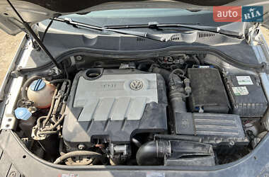 Универсал Volkswagen Passat 2008 в 