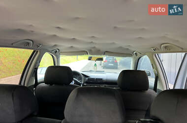 Универсал Volkswagen Passat 2002 в 