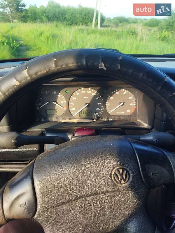 Универсал Volkswagen Passat 1996 в Луцке