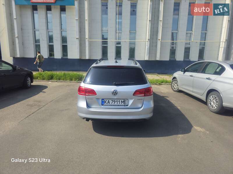 Універсал Volkswagen Passat 2013 в Києві
