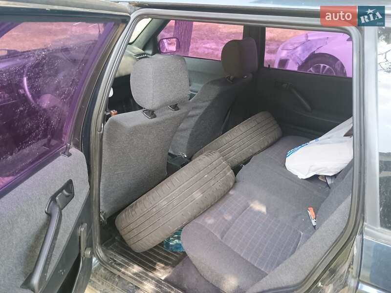Универсал Volkswagen Passat 1992 в Киеве