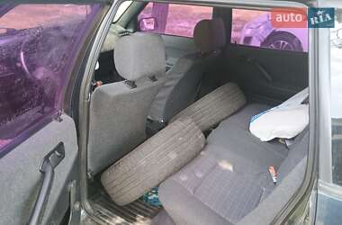 Универсал Volkswagen Passat 1992 в 