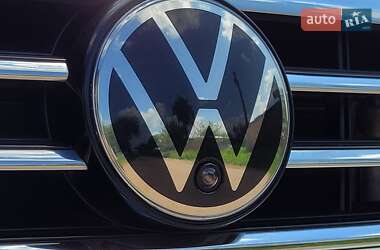 Универсал Volkswagen Passat 2021 в 