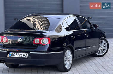 Седан Volkswagen Passat 2009 в 