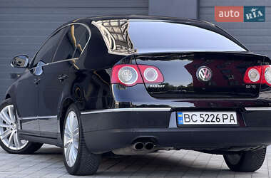 Седан Volkswagen Passat 2009 в 