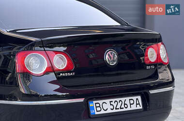 Седан Volkswagen Passat 2009 в 