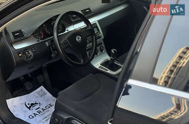 Седан Volkswagen Passat 2009 в 