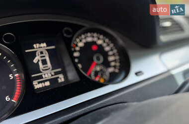 Седан Volkswagen Passat 2009 в 