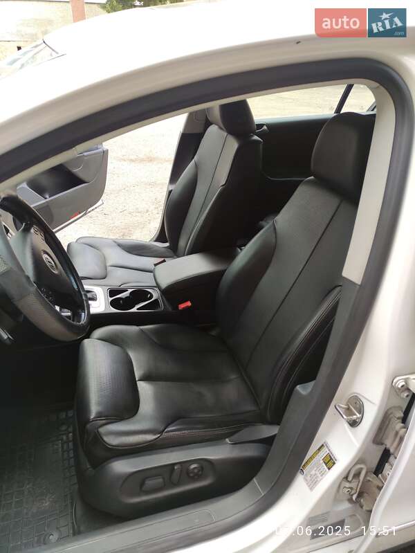 Седан Volkswagen Passat 2008 в Тернополе