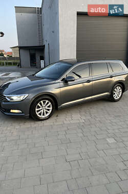 Универсал Volkswagen Passat 2015 в 