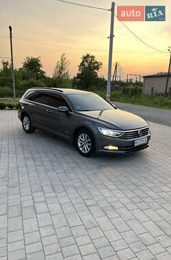 Универсал Volkswagen Passat 2015 в 