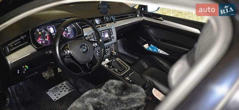 Универсал Volkswagen Passat 2016 в Шепетовке фото 2 Универсал Volkswagen Passat 2016 в Шепетовке