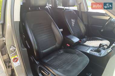 Універсал Volkswagen Passat 2013 в 