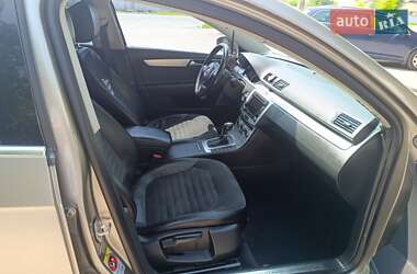 Універсал Volkswagen Passat 2013 в 