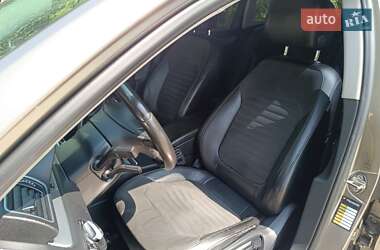Універсал Volkswagen Passat 2013 в 