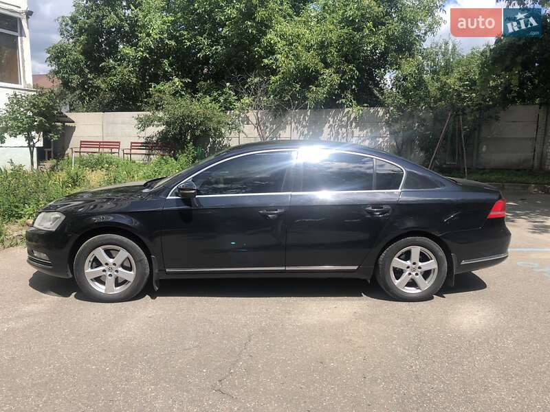 Седан Volkswagen Passat 2013 в Харкові фото 8 Седан Volkswagen Passat 2013 в Харкові