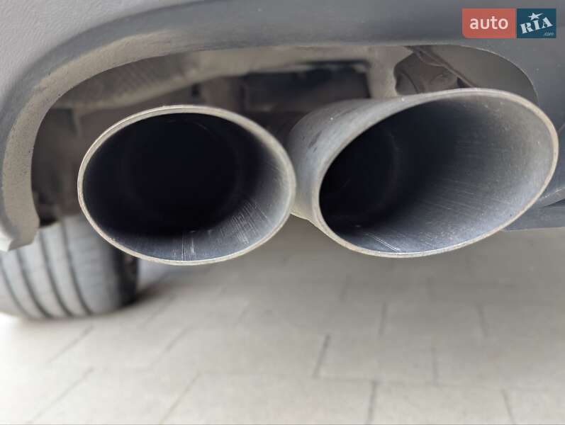 Універсал Volkswagen Passat 2012 в Ужгороді