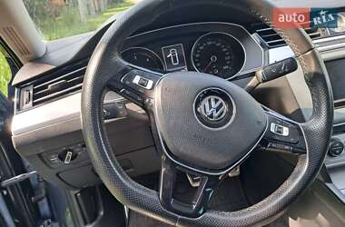 Універсал Volkswagen Passat 2017 в 