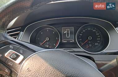Універсал Volkswagen Passat 2017 в 