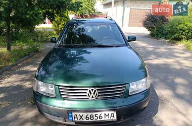 Универсал Volkswagen Passat 2000 в Харькове