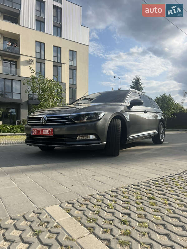 Универсал Volkswagen Passat 2016 в Ужгороде