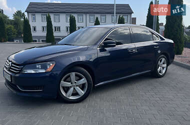 Седан Volkswagen Passat 2012 в Вінниці