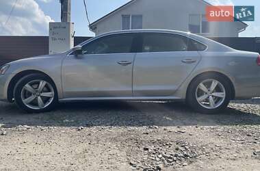 Седан Volkswagen Passat 2012 в Киеве
