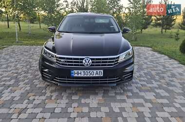 Седан Volkswagen Passat 2016 в Біляївці