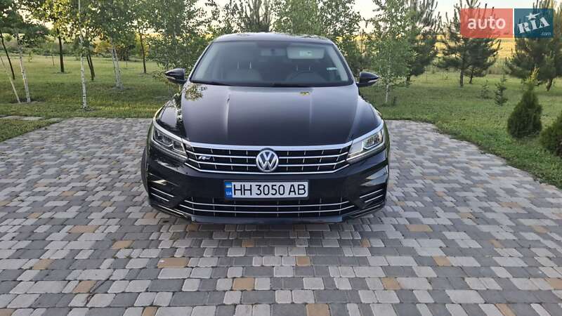 Седан Volkswagen Passat 2016 в Беляевке