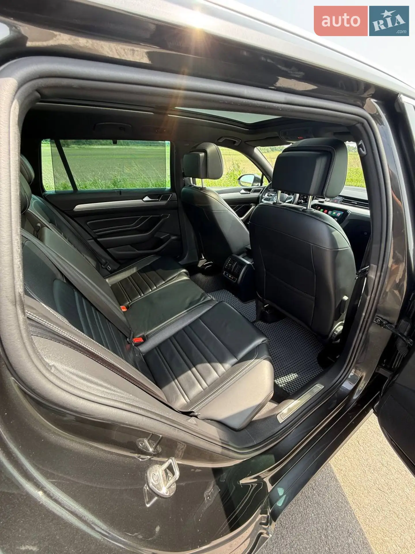 2021 Volkswagen Passat - мініатюра 18