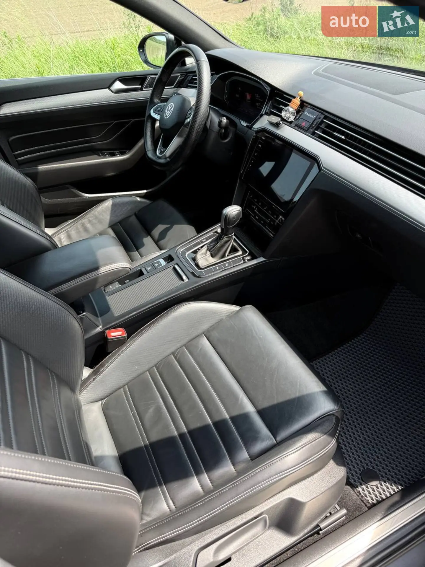 2021 Volkswagen Passat - мініатюра 13