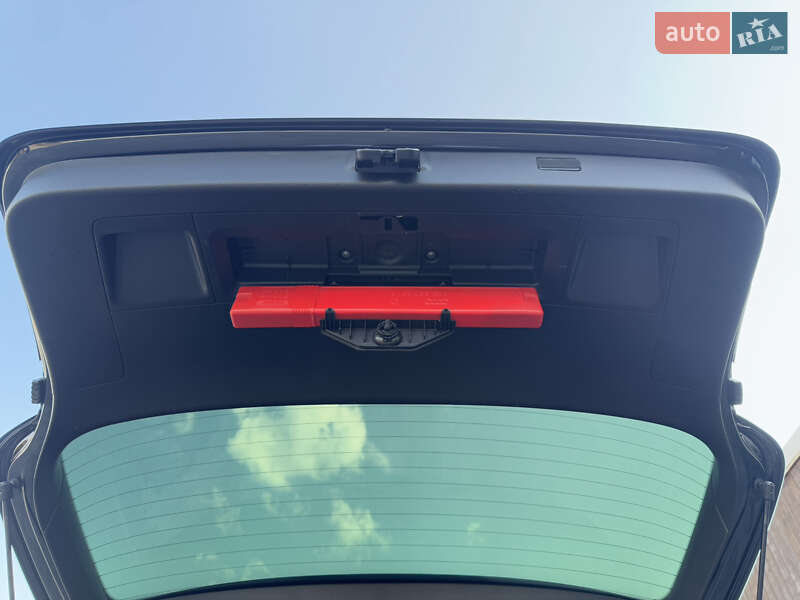 Универсал Volkswagen Passat 2013 в Тячеве