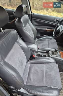 Седан Volkswagen Passat 2004 в  фото 5 Седан Volkswagen Passat 2004 в