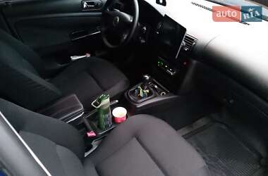 Універсал Volkswagen Passat 2002 в 