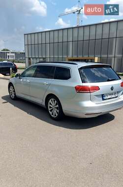 Універсал Volkswagen Passat 2016 в Харкові