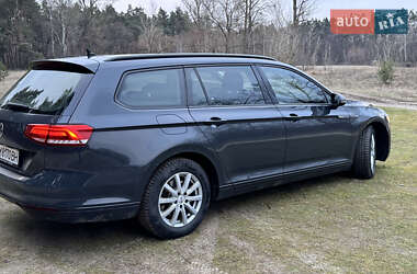 Универсал Volkswagen Passat 2016 в 