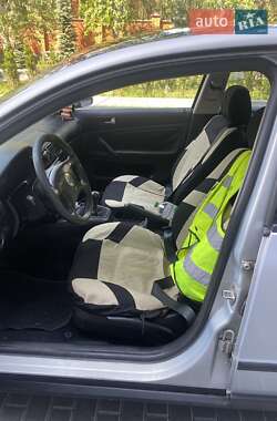 Седан Volkswagen Passat 1999 в 