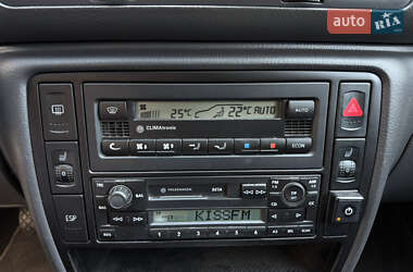 Универсал Volkswagen Passat 2005 в 