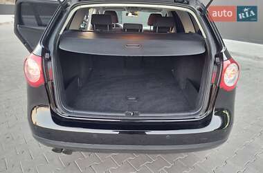Универсал Volkswagen Passat 2010 в 