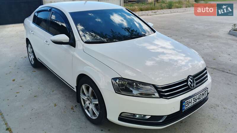 Volkswagen Passat 2012