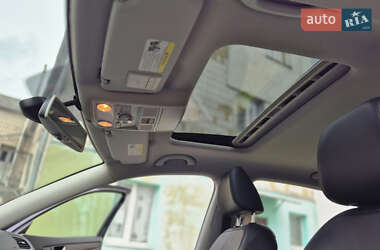 Седан Volkswagen Passat 2014 в  фото 12 Седан Volkswagen Passat 2014 в